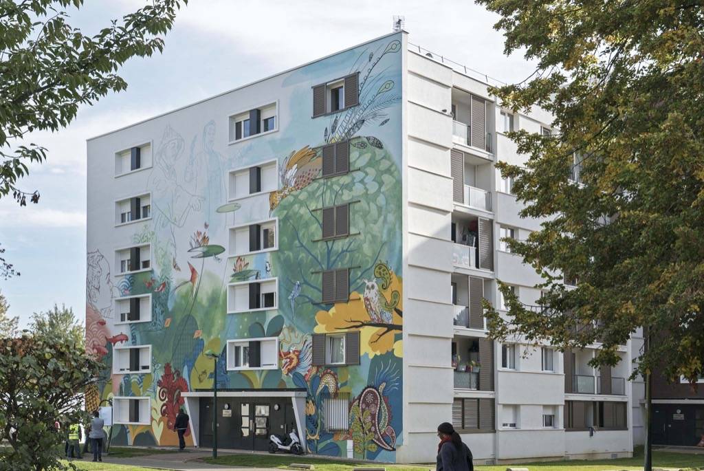 Design Mural Monumental du quartier du Valibout dans la ville de Plaisir dans le grand Paris